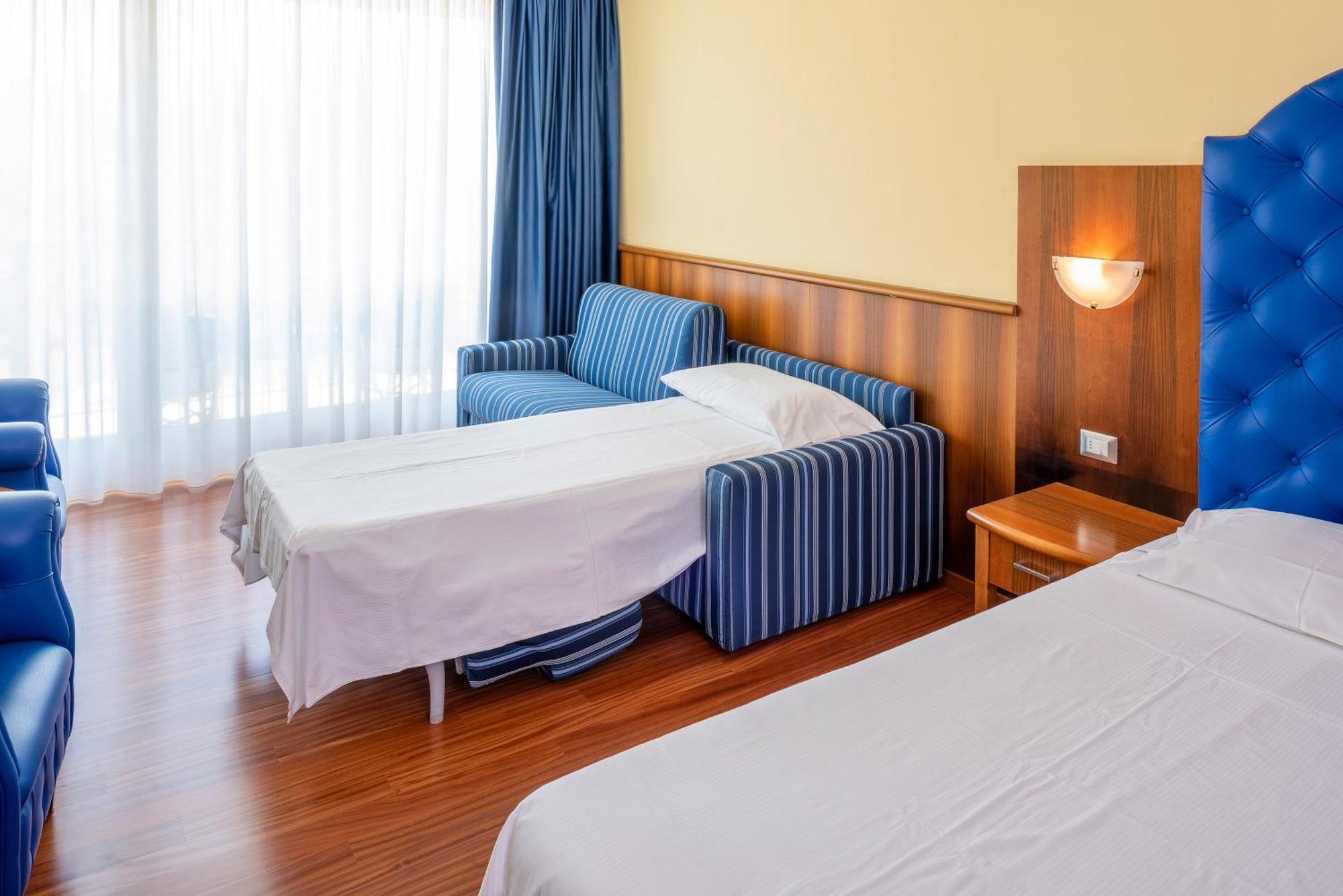Internazionale 4* Torri Del Benaco